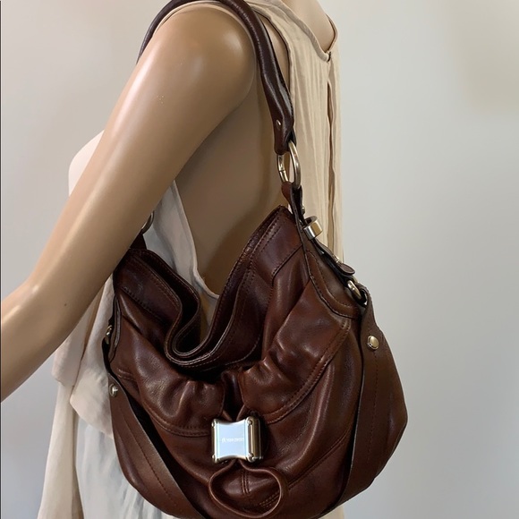 brown leather hobo shoulder bag